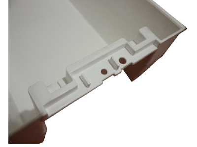 caixa plástica 1029 detalhe lacre